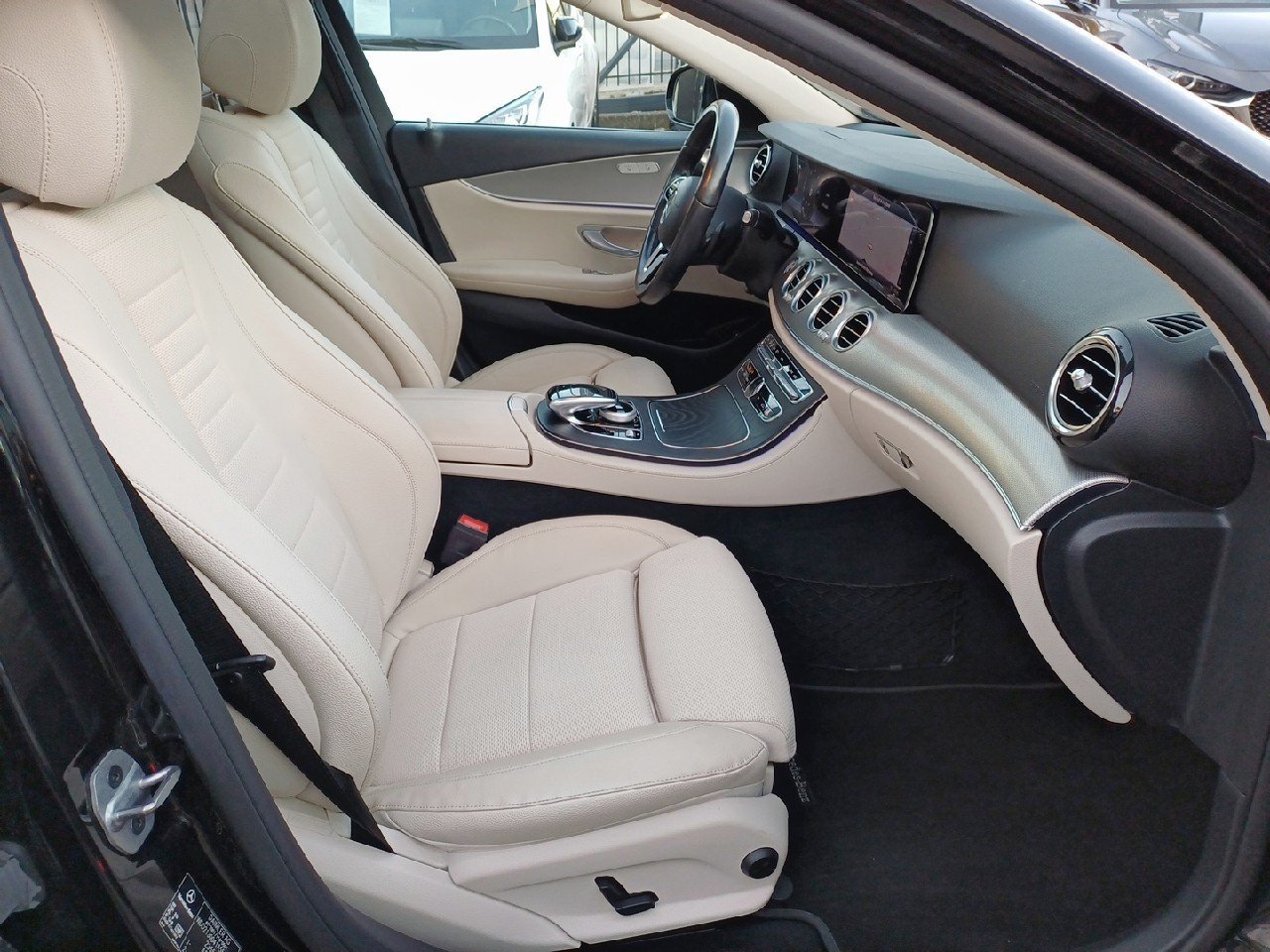 mercedes - Visuel 16