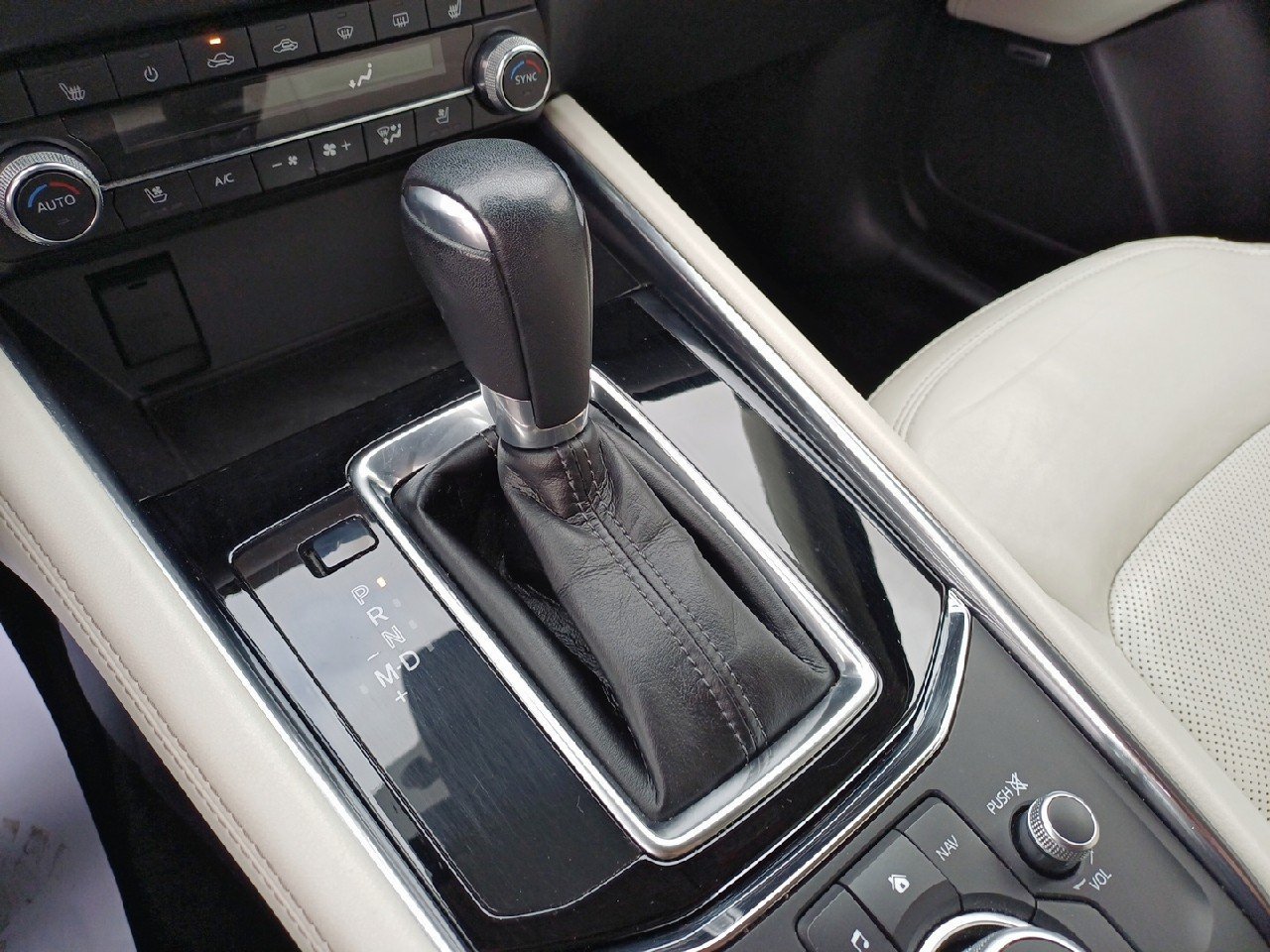 mazda - Visuel 14